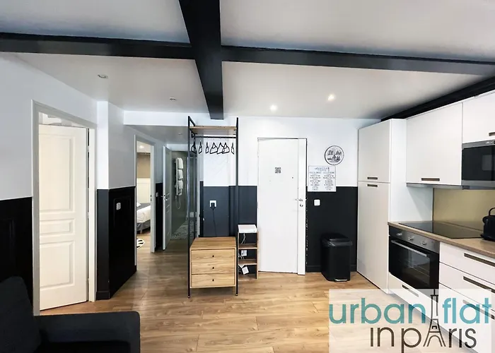 Urban Flat 13 - Pretty 2 Bedroom Parisian Flat